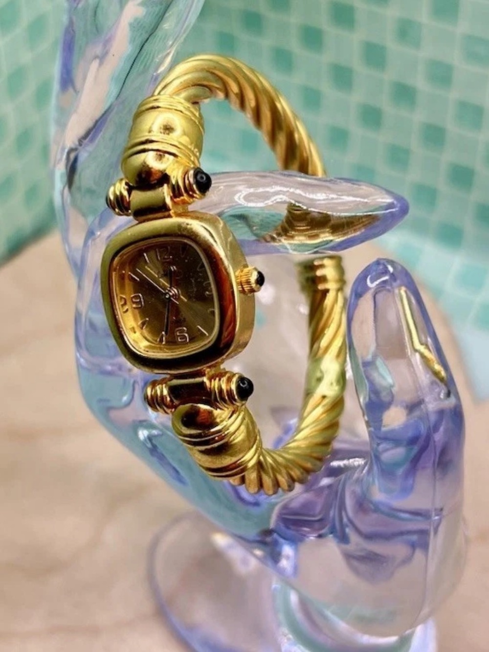 Collezio Watch Women Bangle Gold Tone Gold Dial Fashion Quartz 22mmNeeds Battery